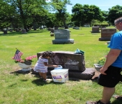 2016 05 29 SiousFalls Gravestone 034